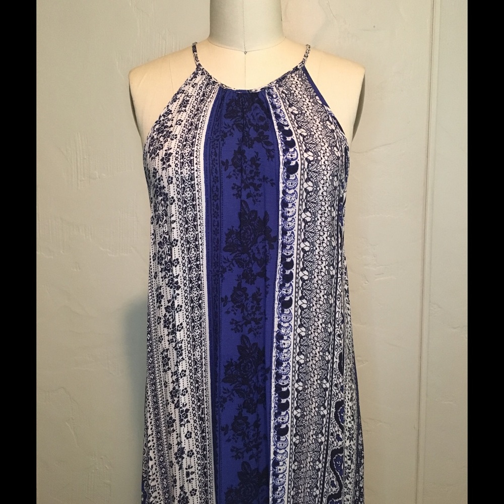 Soprano Paisley Maxi Dress with Lace Back