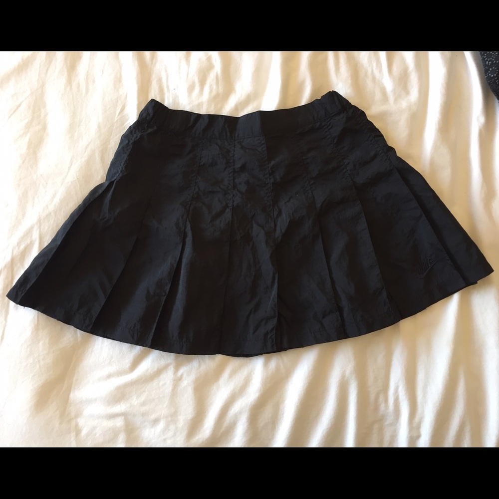 Nike black tennis skirt