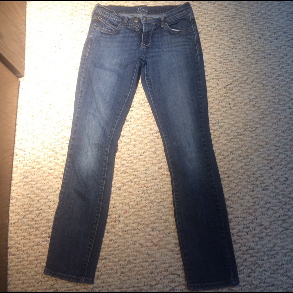 Skinny jeans