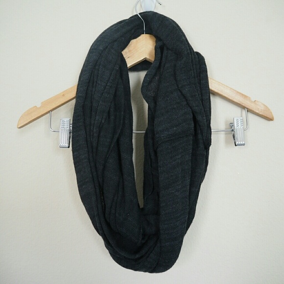 Brandy Melville Skirt & Scarf Set - Picture 2 of 5