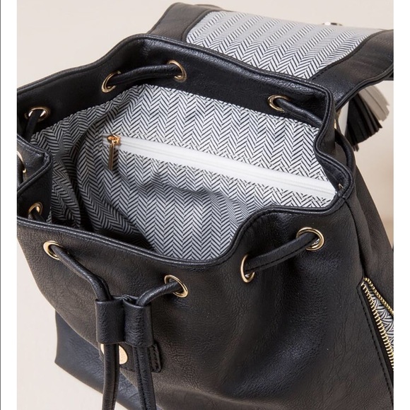 NWT Francesca's Leather Backpack - Picture 3 of 4