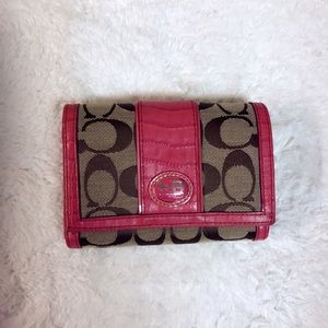 Authentic Coach Pink Signature Medium Sized Wallet