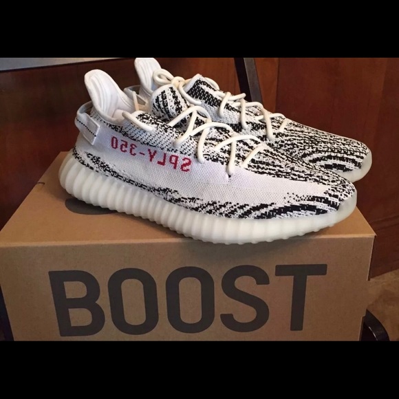 Yeezy 350 v2 zebra main image 6