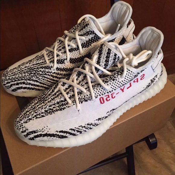Yeezy 350 v2 zebra main image 8