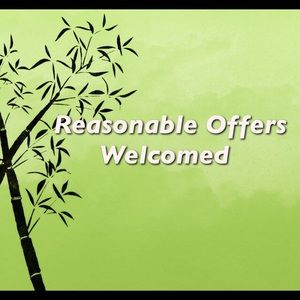 🎀Reasonable Offers only🎀