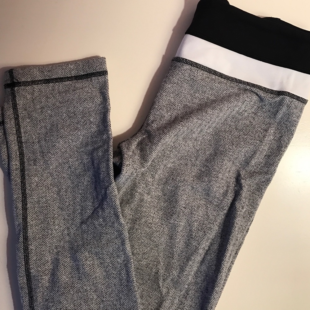 lulu🍋 gray herringbone skinny groove pants