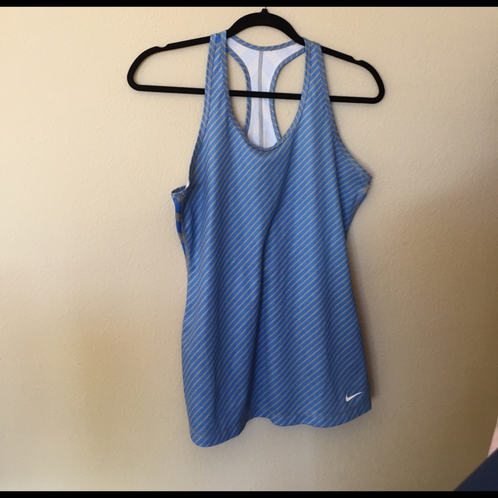 Nike racerback workout top