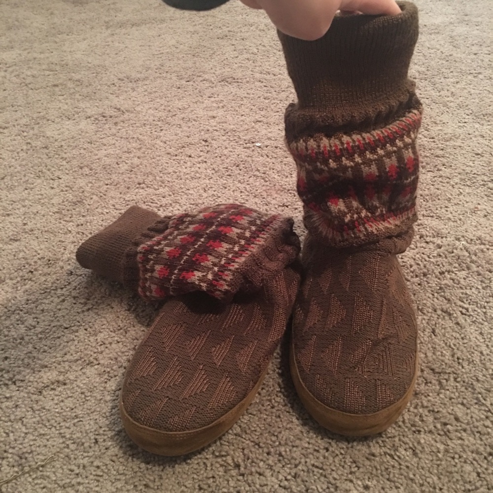 Muk Luk Slippers