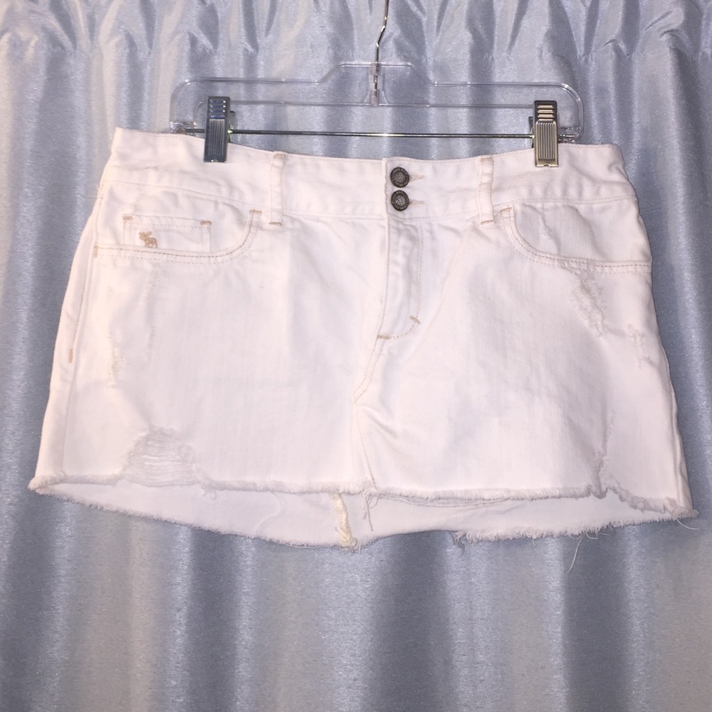 White Demin Abercrombie skirt