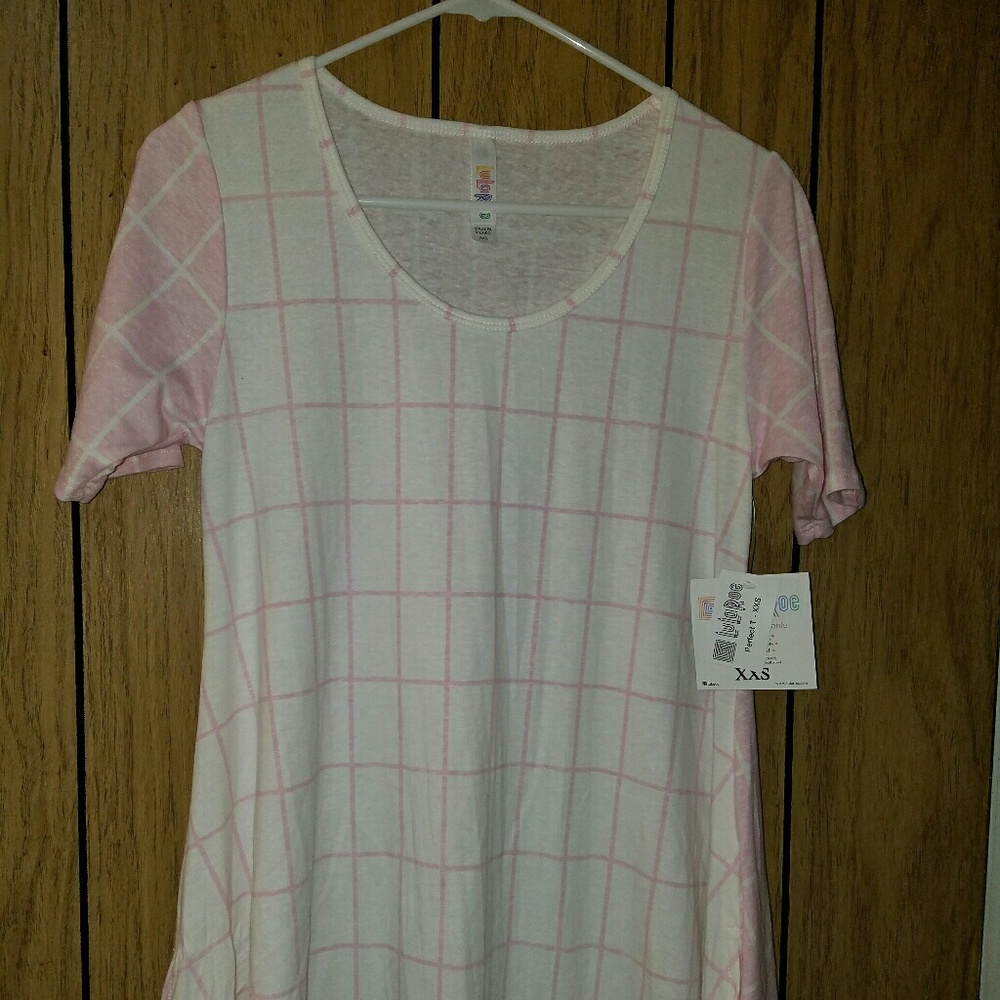 LuLaRoe xxs Perfect T