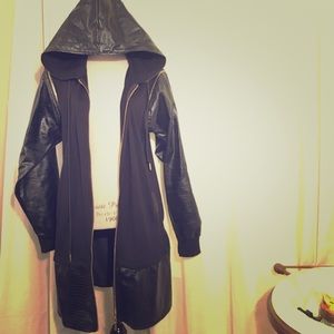 Victorious black long alligator jacket gold zipper