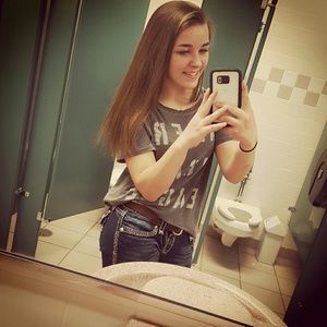 Meet your Posher, Sam