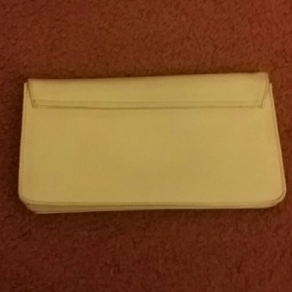 cream white envelope clutch - Picture 6 of 8