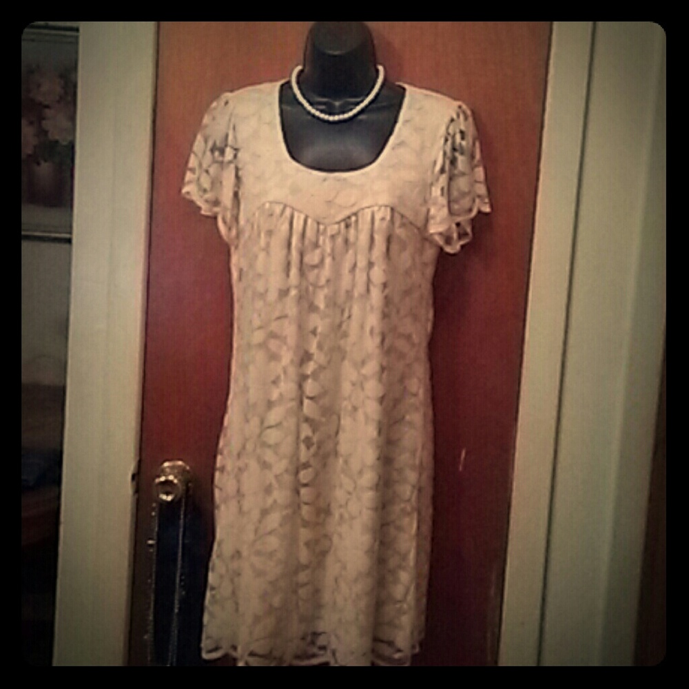 Charlotte Russe ivory lace dress Mothets' Day Spec