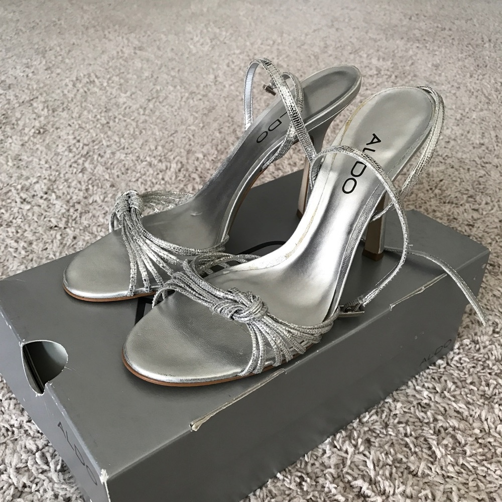 SALE Last Chance❣️ Aldo • Silver Party Sandals