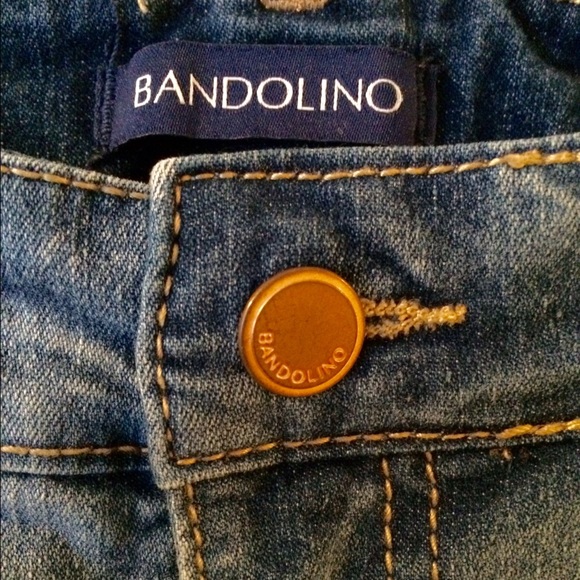NWOT Bandolino Slim Jeans - Picture 4 of 4