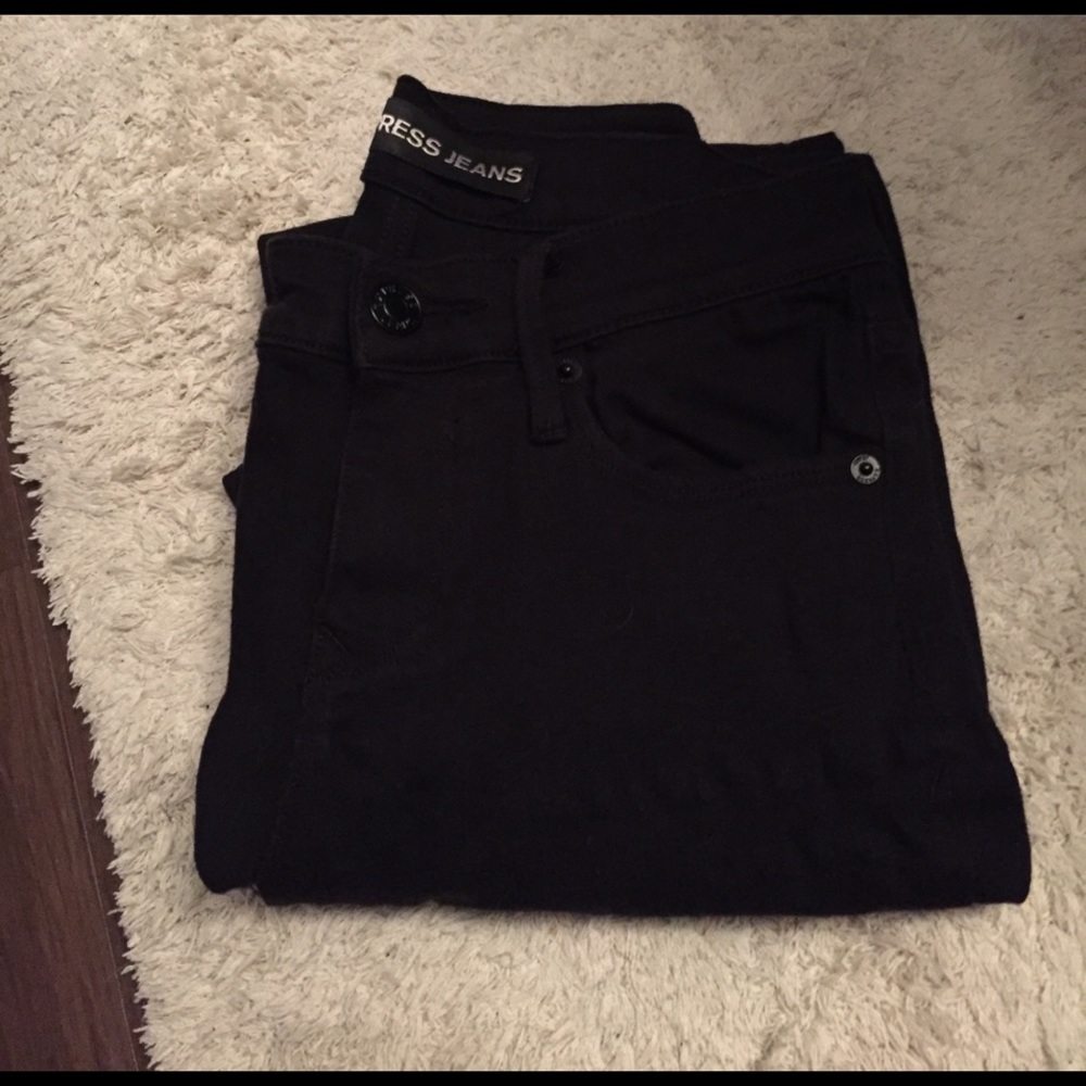 Express mid rise jean legging in black