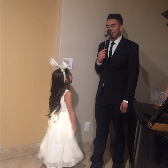 Meet your Posher, Adrian - Picture 1 of 1