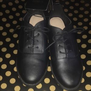 ❗️DROPPED SALE❗️Super cute Forever 21 girl shoes