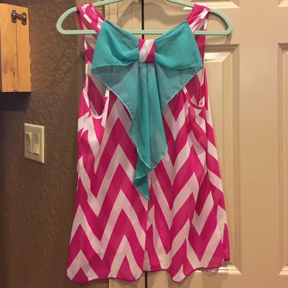 Bow backed tank