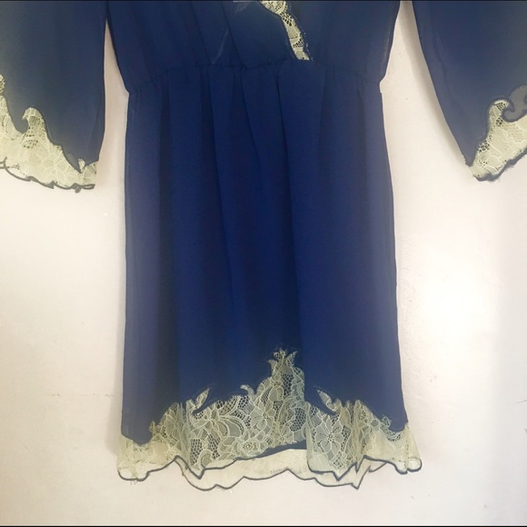 👗REDUCED 👗Navy blue with lace detail dress - Picture 2 of 4
