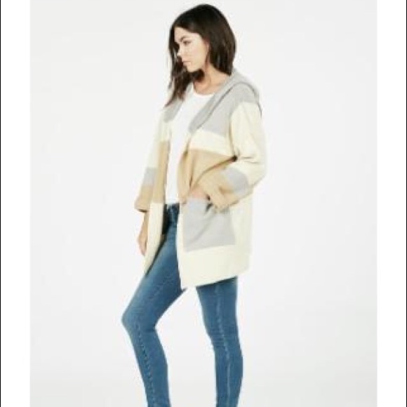 JustFab Sweaters - ✨SALE✨ • COLORBLOCK CARDIGAN • NWT •