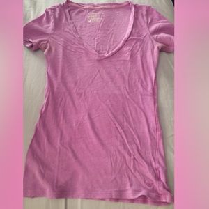 American eagle v neck