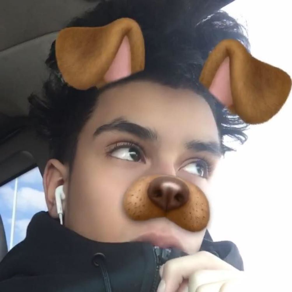 Meet your Posher, Adrian