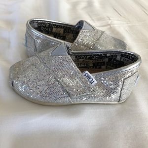 Super Cute Kids Toms 5T