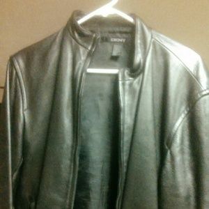 DKNY MENS BLACK LEATHER JACKET