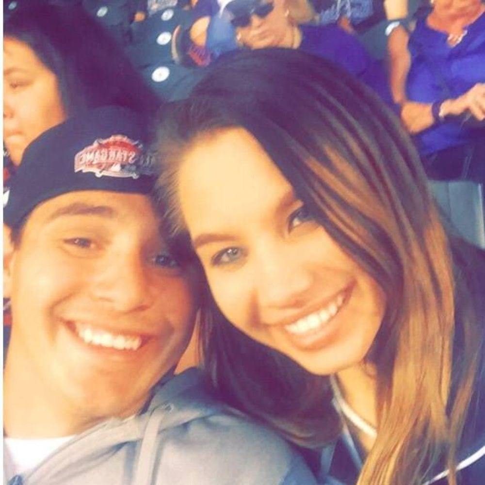 Meet your Posher, Devynn