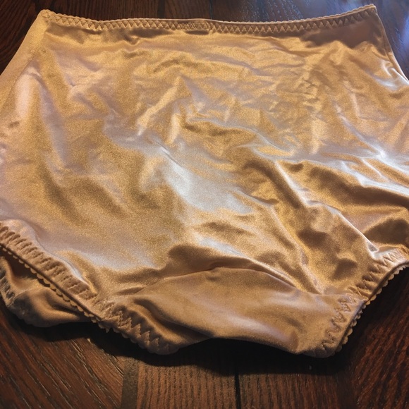 Tummy control briefs - Picture 2 of 2