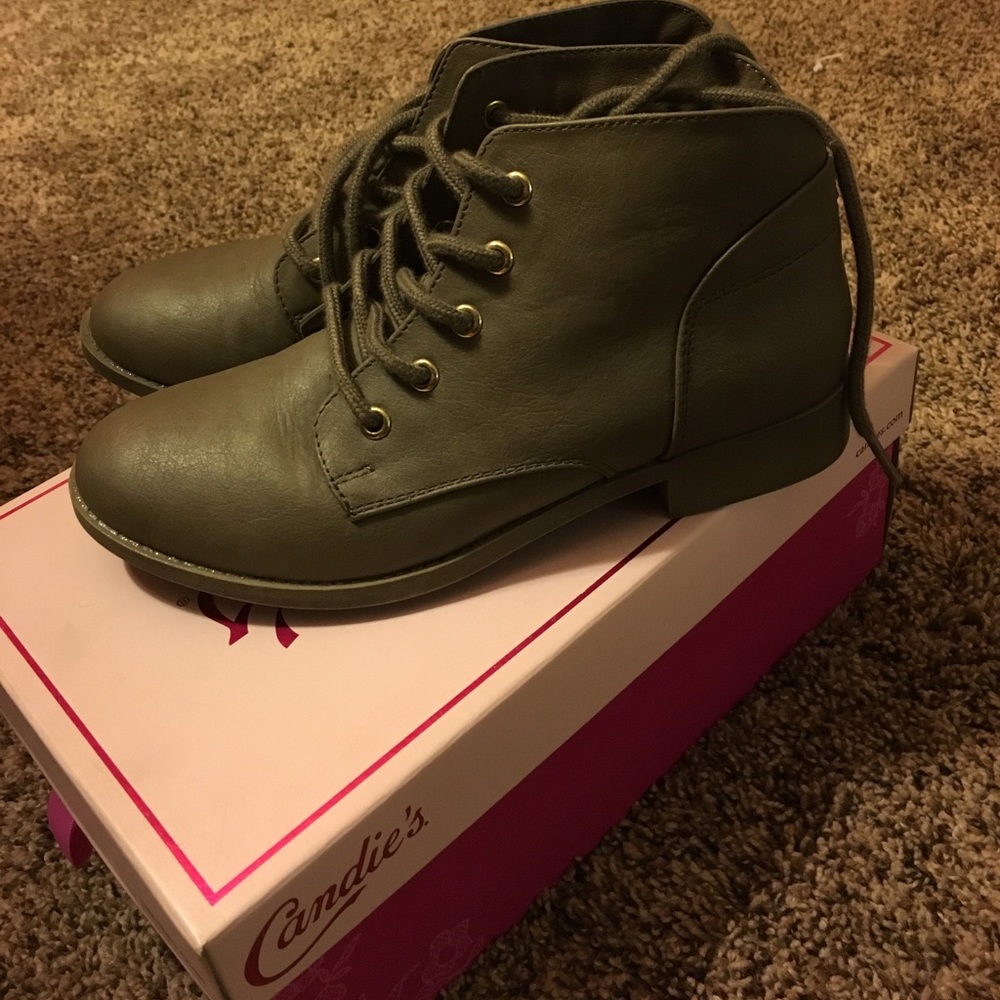 Candie's Juniors Boots