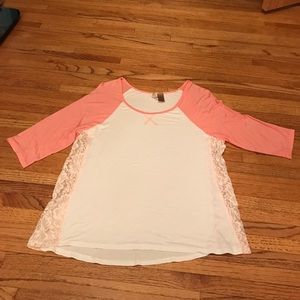 BKE Tops - M BKE 3/4 length sleeve tshirt BKE Tops - M BKE 3/4 length sleeve tshirt