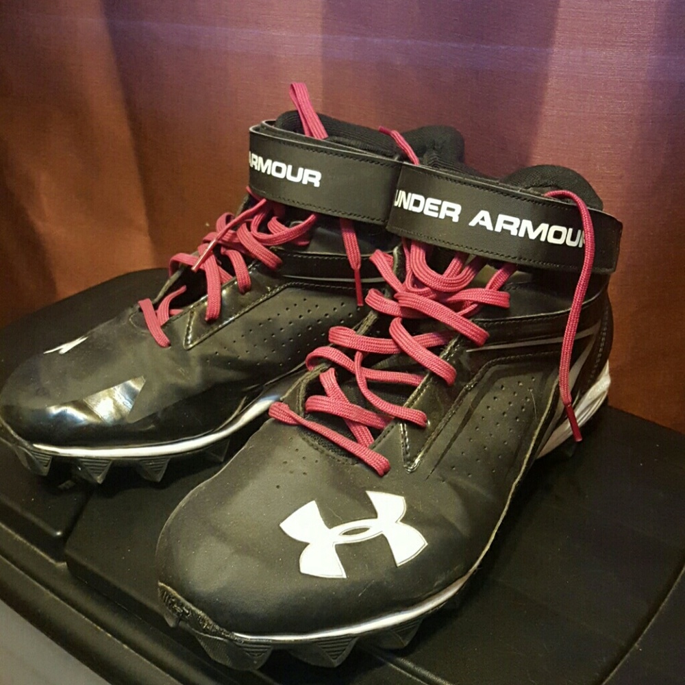 Mens Under Armour cleats