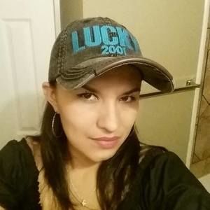 Meet your Posher, Kenia