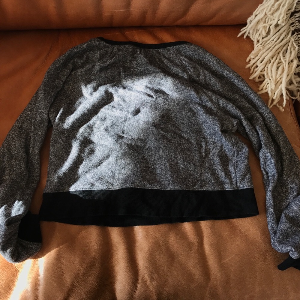 Express sweater - Picture 5 of 5