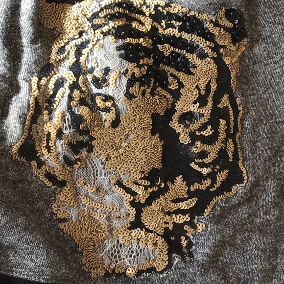 Express sweater - Picture 3 of 5