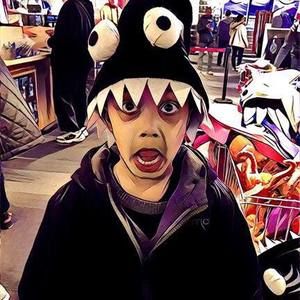 Meet your Posher, Lisa