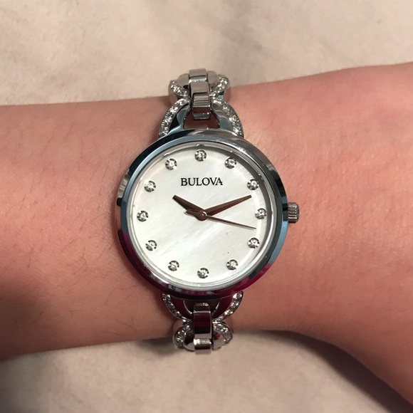 Silver watch - Picture 2 of 3