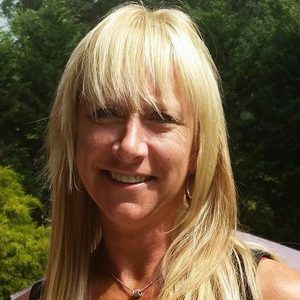 Meet your Posher, Deborah