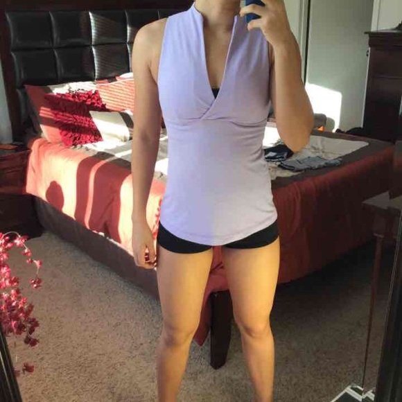 Lululemon top - Picture 2 of 4