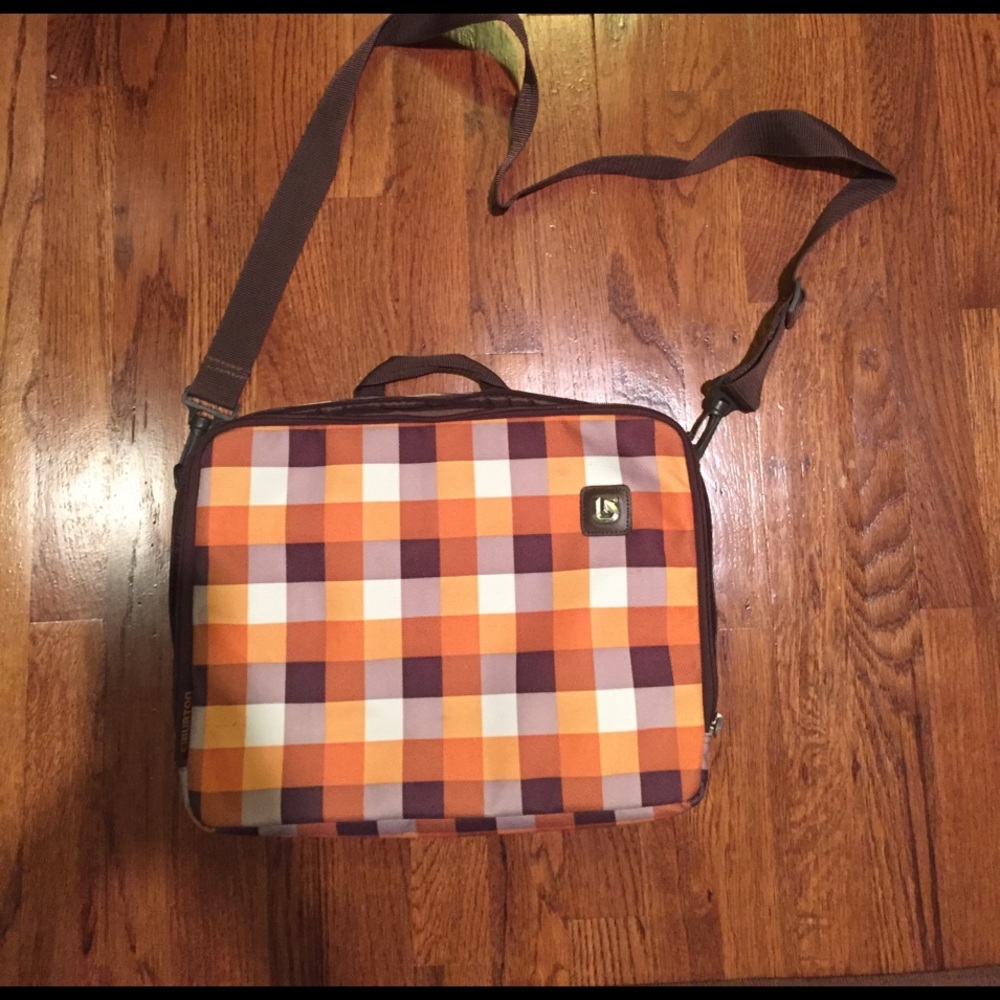 Burton 15" padded laptop bag with shoulder strap