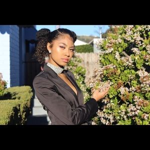 Meet your Posher, Deonna