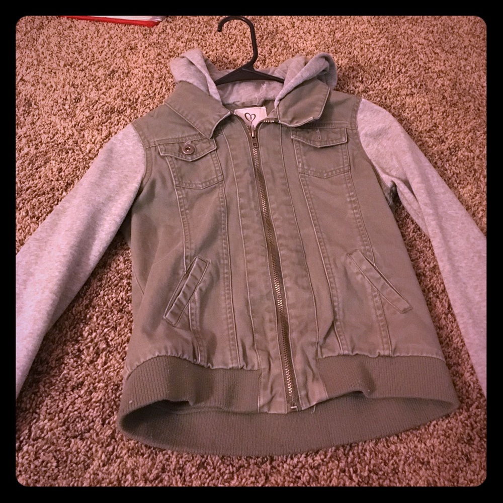 Girls Cargo Sweatshirt