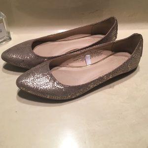 Mossimo flats- gold snakeskin print