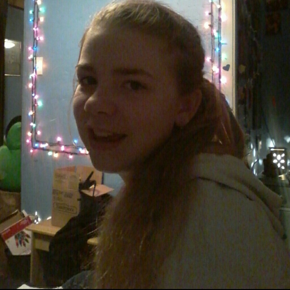 Meet your Posher, Roni