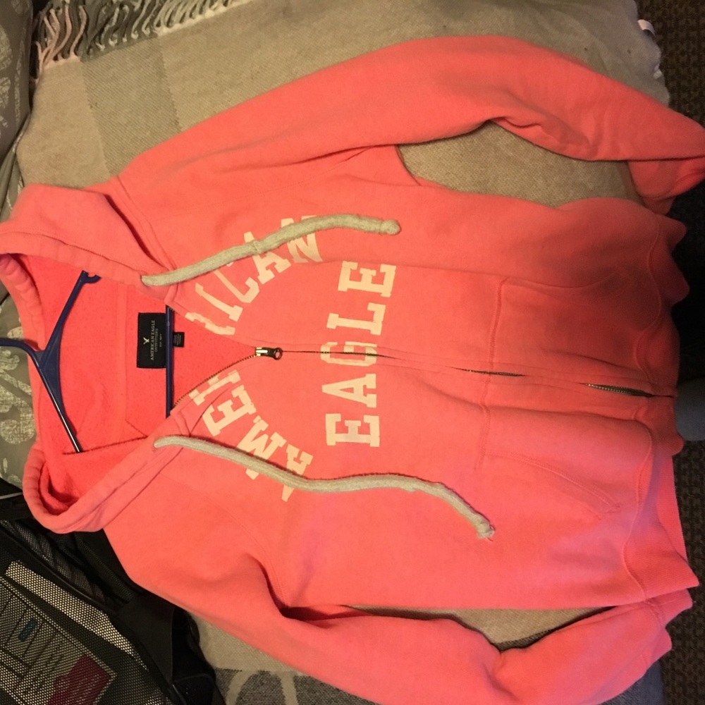 Never worn American Eagle Sweatshirt