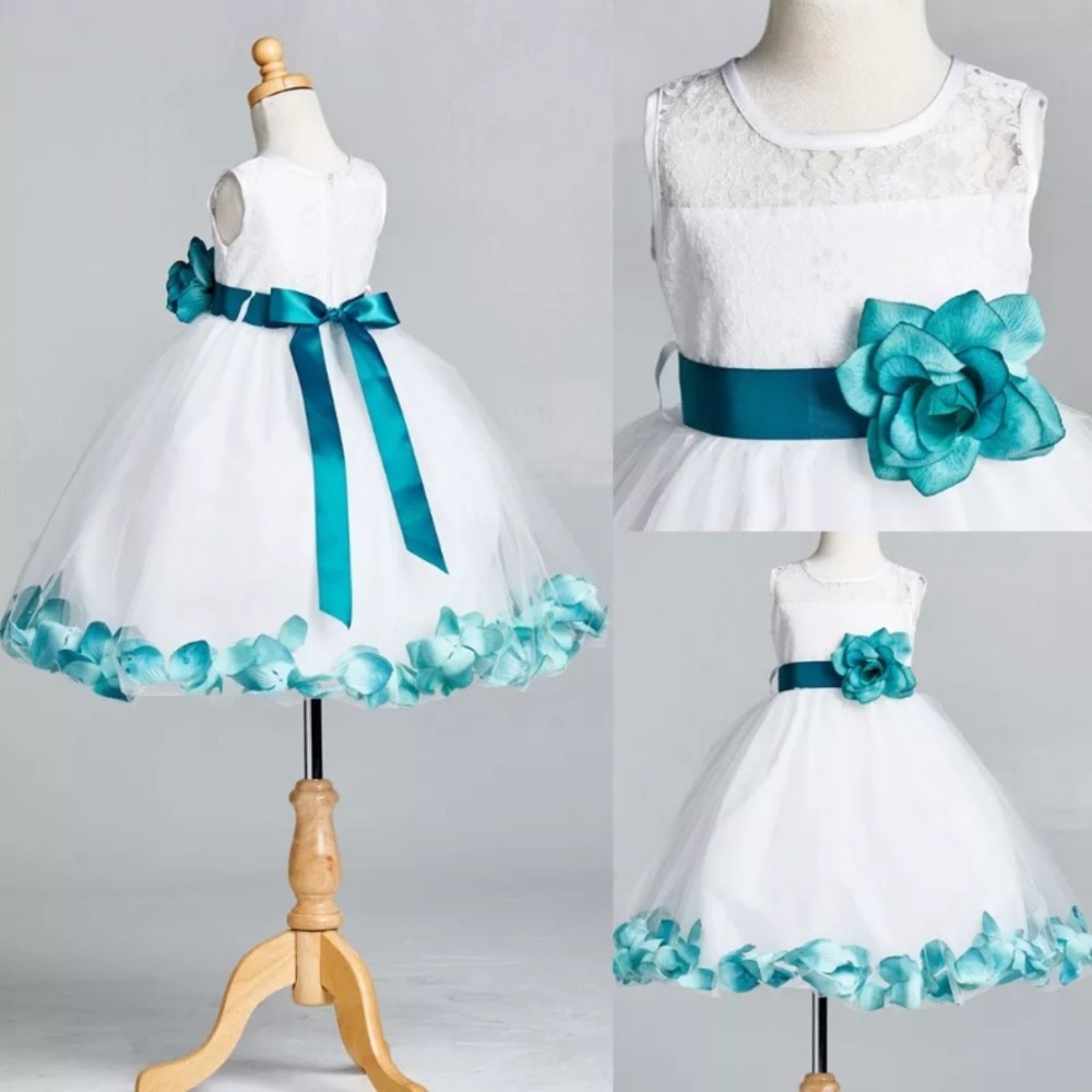 NWT hand made not from China!!! White and Teal