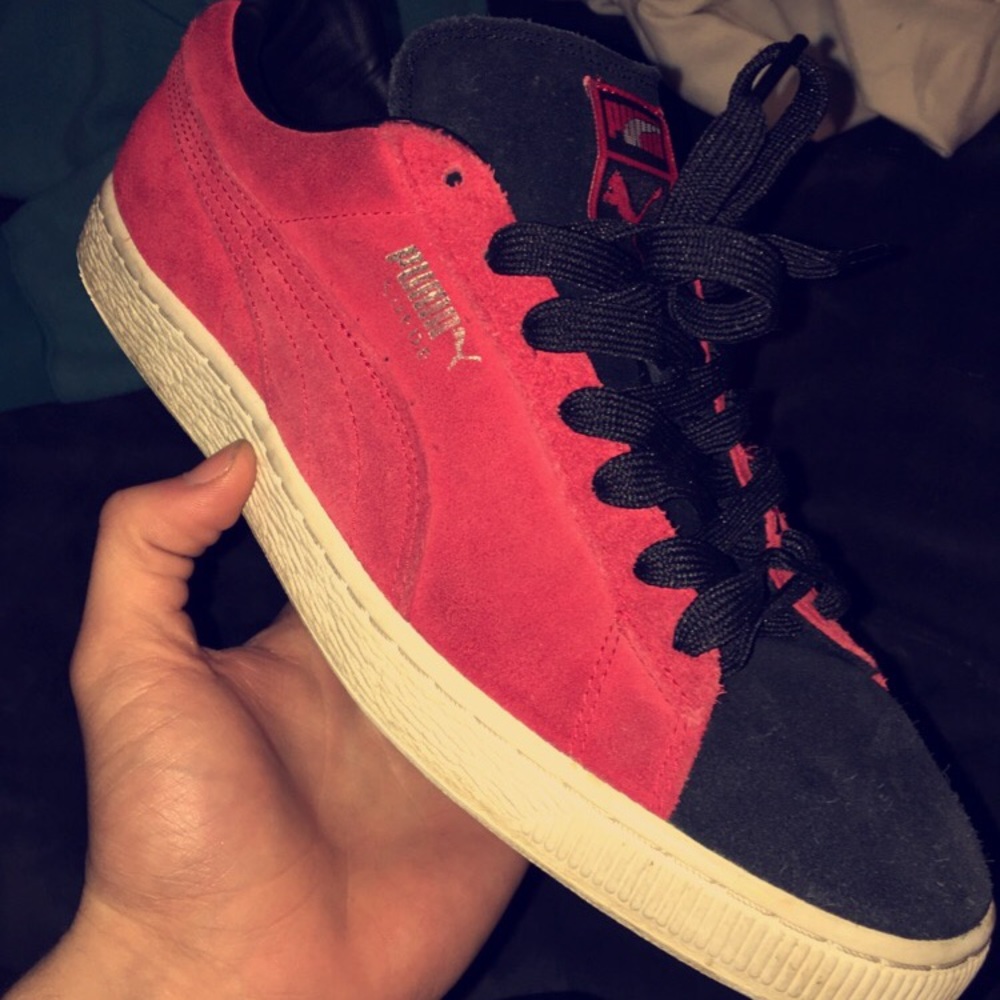 9-9.5/10 pumas very good condition.